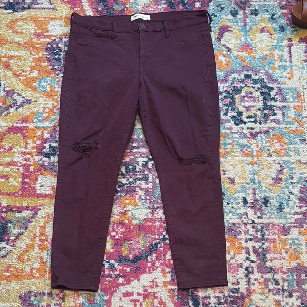 GAP Purple Distressed Skinny Jeans 33R